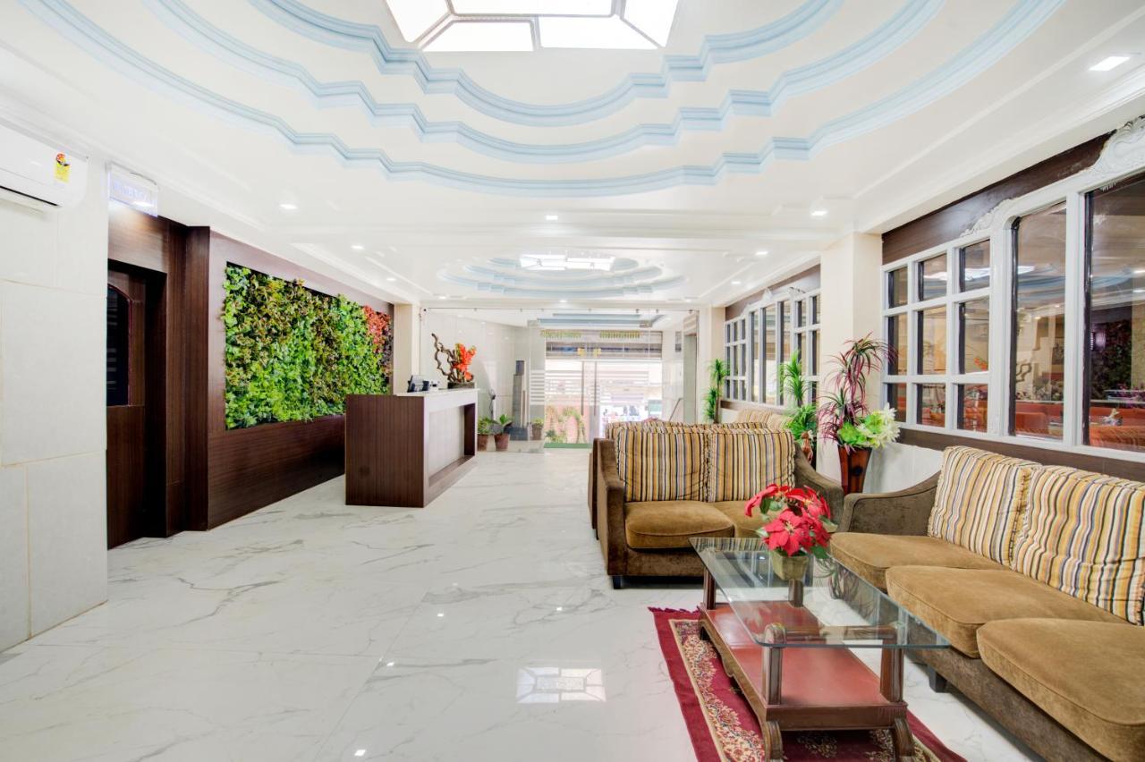 Hotel Mahadev Palace Deoghar Exteriér fotografie